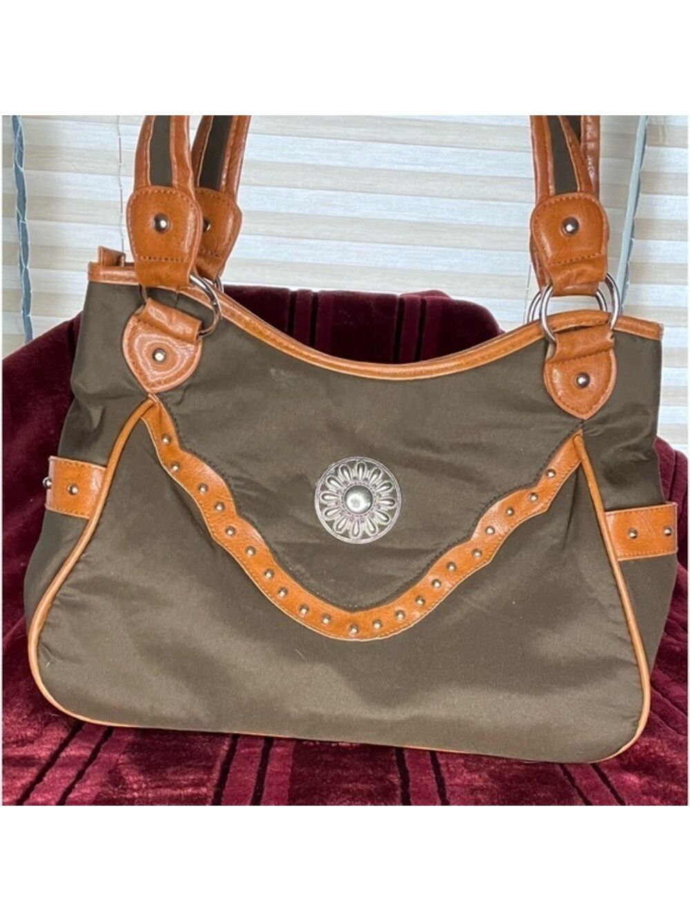 Canyon Sky Shoulder Bag, Brown/Dk Tan, 12”Across, 8”V, 3”W, Zip Close, T5